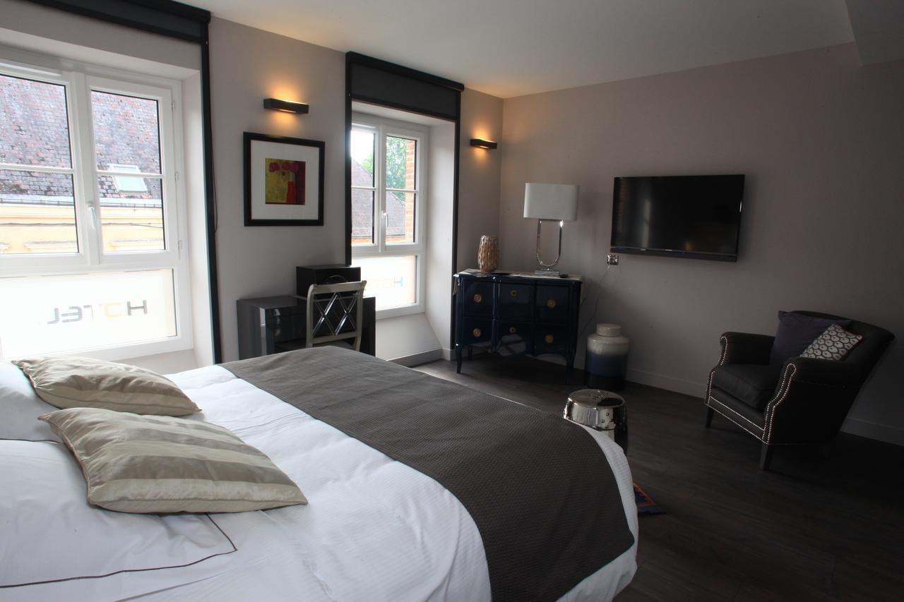 Logis Hotel-Restaurant Le Relais D'Aligre Châteauneuf-en-Thymerais Eksteriør bilde